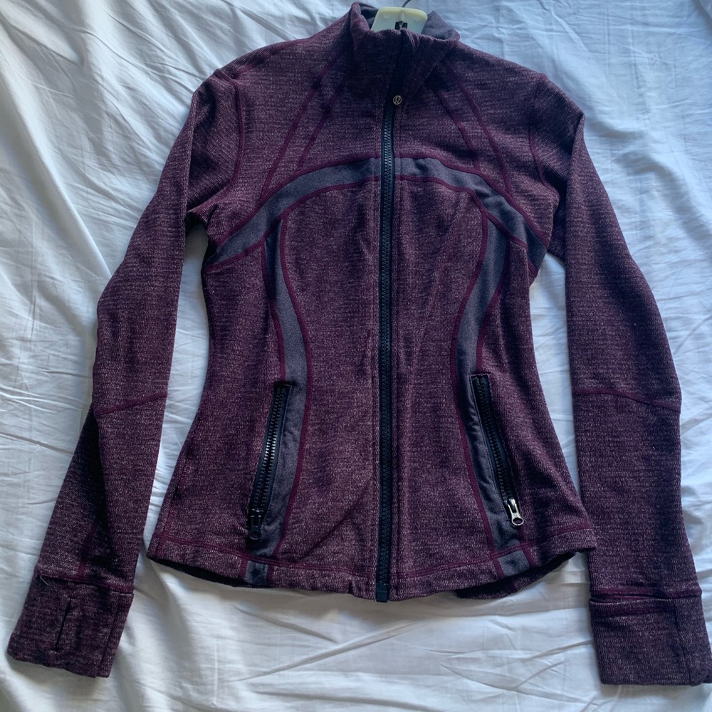 Lululemon jacket size 6